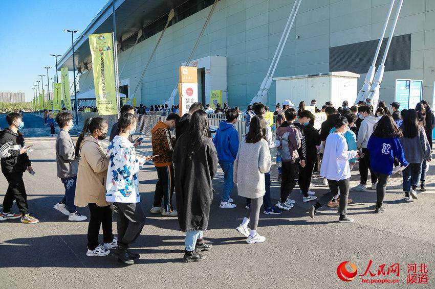 �����Ŷӽ��붯�����ֳ���