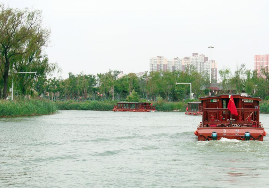 京杭大運河滄州中心城區段旅游通航。殷浩然攝