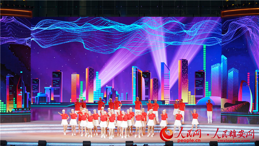 第十三届中国艺术节闭幕式文艺演出现场。 人民网 杨华龙摄