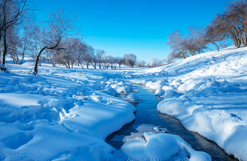 雪后的壩上風景美如畫。 許豐攝
