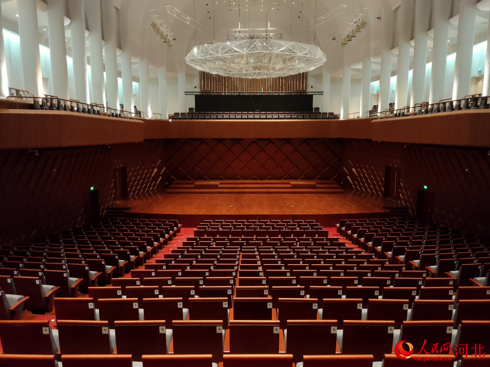 丝绸之路国际艺术交流中心音乐厅。人民网记者 杨文娟摄