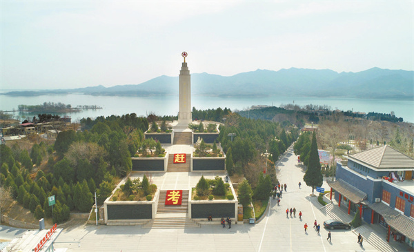 以西柏坡景区为核心，打造西柏坡旅游圈，成为河北省红色旅游片区化发展的一大亮点。 张震摄