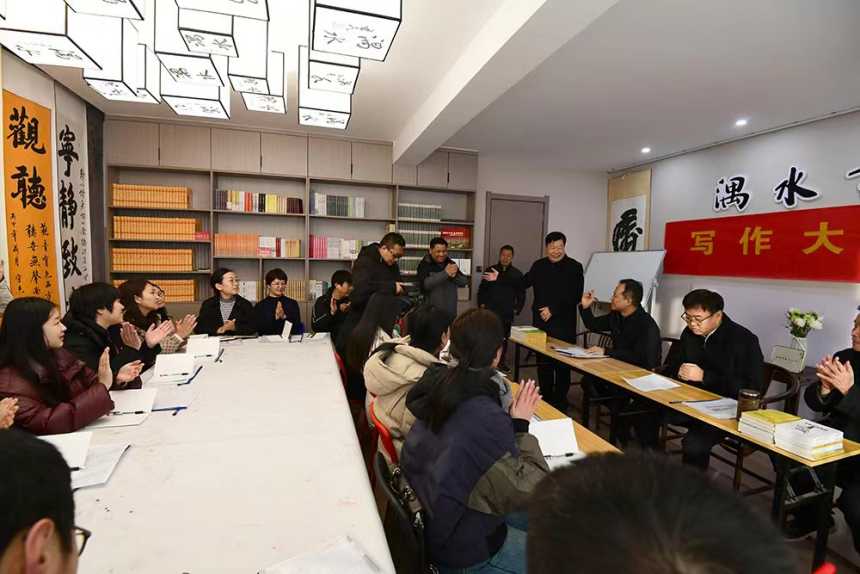 沙河市宣傳系統人員，部分寫作愛好者正在參加培訓。 郝蒙蒙攝