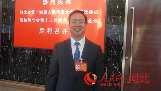 河北省人大代表、河北乾冀律師事務所主任康君元。人民網記者 祝龍超攝