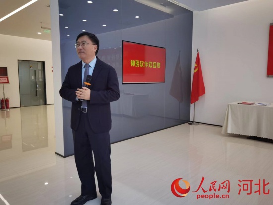 2月22日，河北神玥軟件科技股份有限公司董事長郭永強介紹公司發展情況。朱延生攝