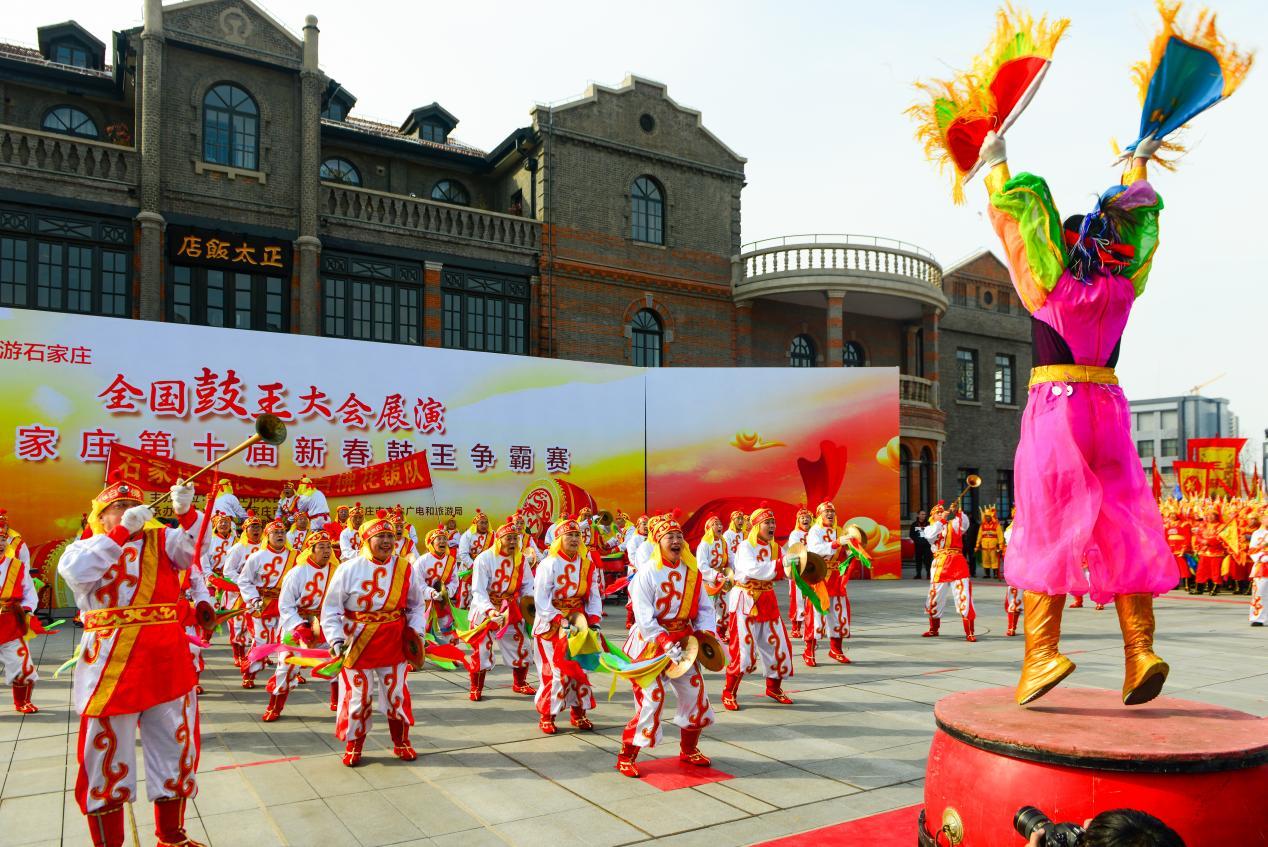 石家庄第十屆新春鼓王爭霸賽現場。石家庄市文化廣電和旅游局供圖