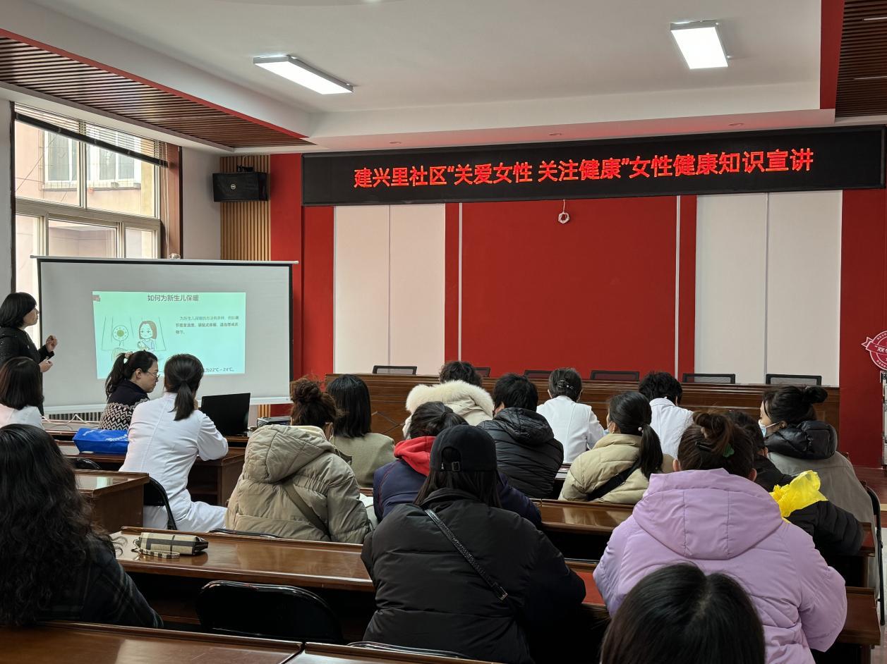 宣讲活动现场。祖丽平摄