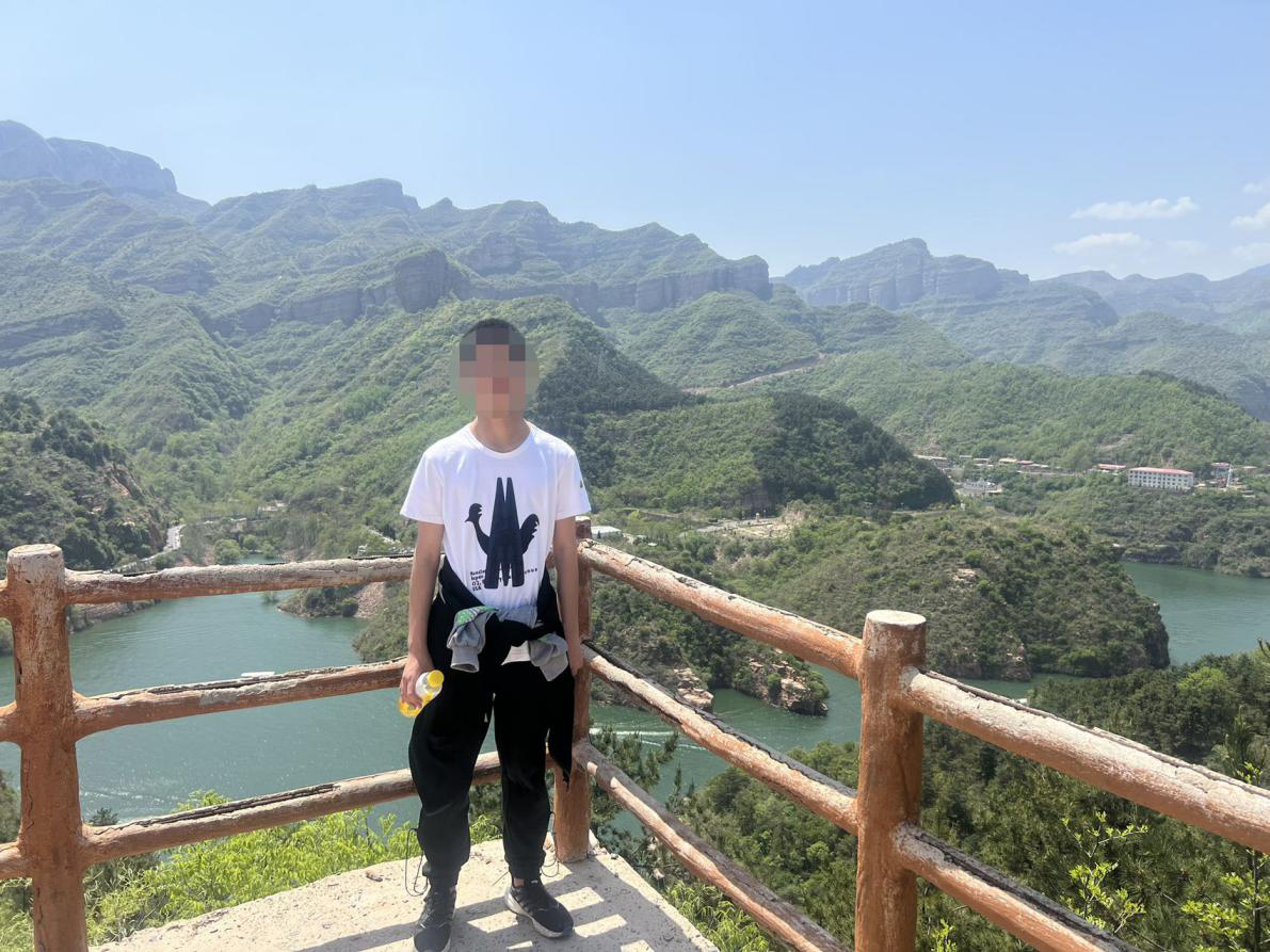 張子德生前照片。