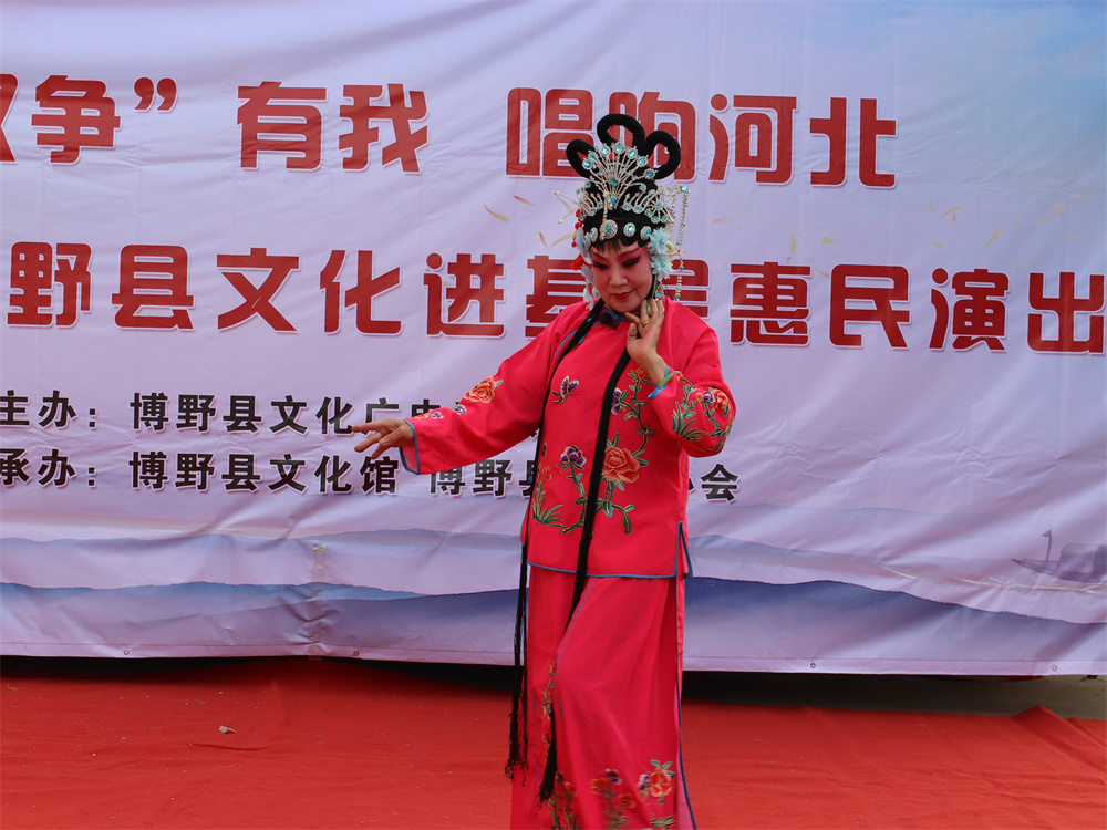 5月22日,惠民演出現場。吳若涵攝