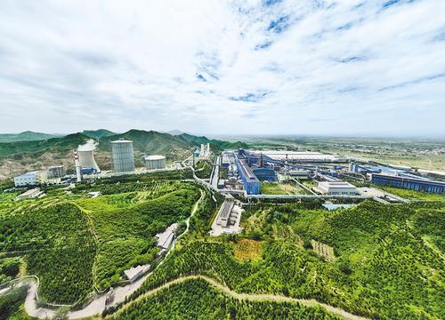 9月13日航拍的河北永洋特钢集团有限公司。湖北日报记者 张 灿摄
