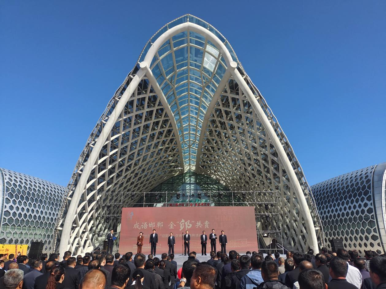 活动开幕式现场。霍飞飞摄