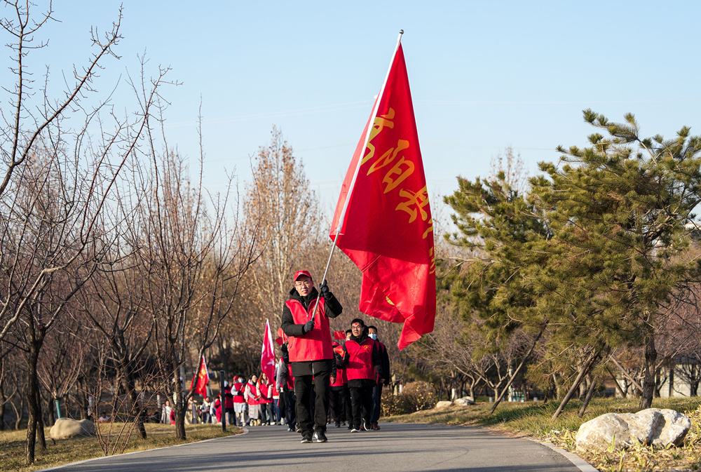 高阳县健步走现场。常继德摄