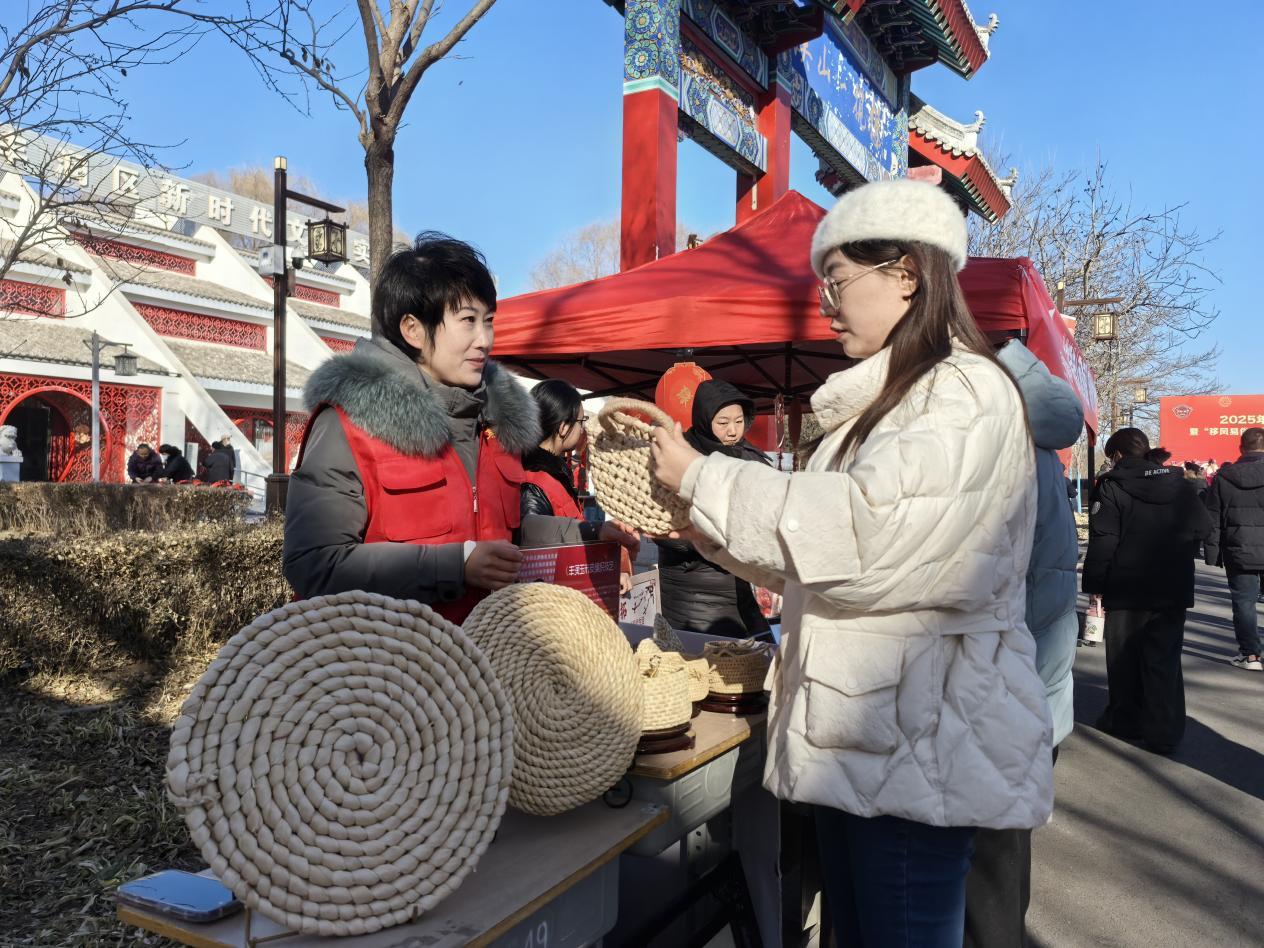 活动现场。张宗鸣摄