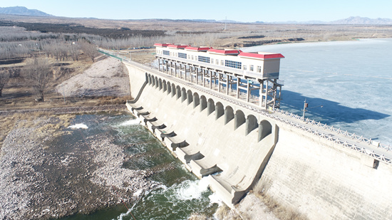 张家口洋河水库向下游永定河河道生态补水资料照片。河北省水利厅供图
