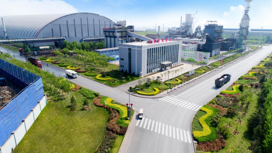 干净整洁的新金钢铁厂区。武安市委宣传部供图