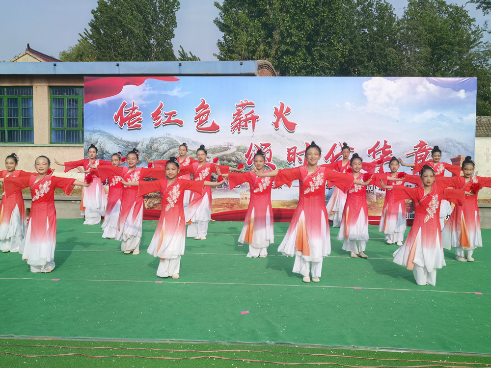 活动现场。商立超摄