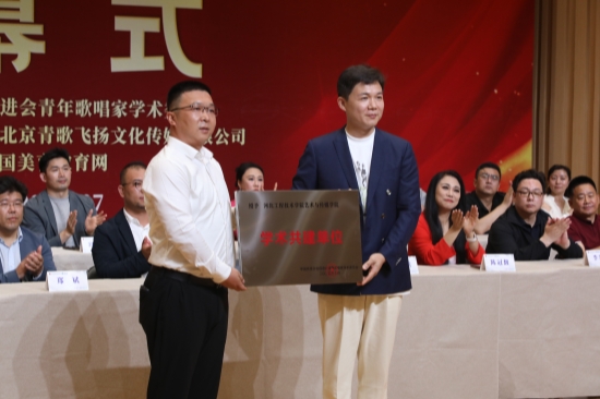 活动现场。渠鹏程摄
