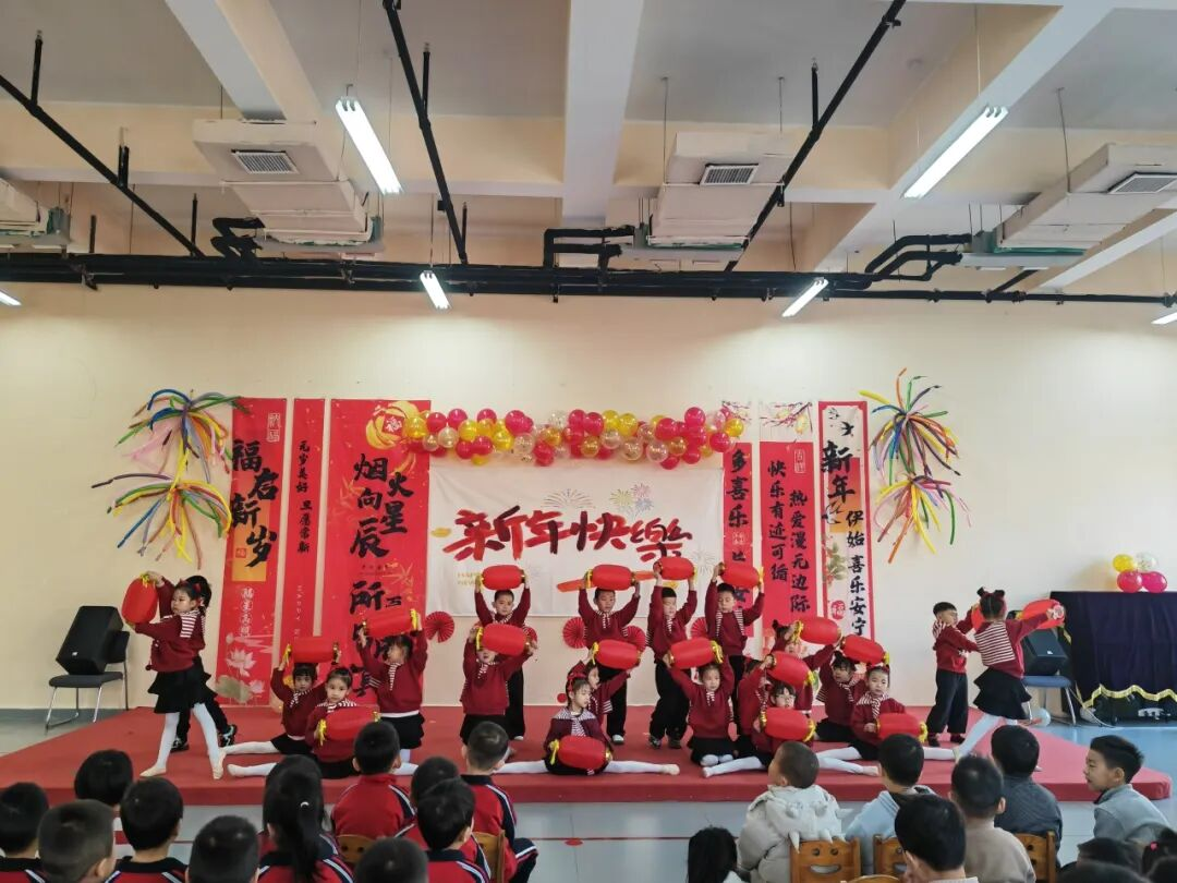 阜东幼儿园迎新年文艺汇演现场。阜平县融媒体中心供图