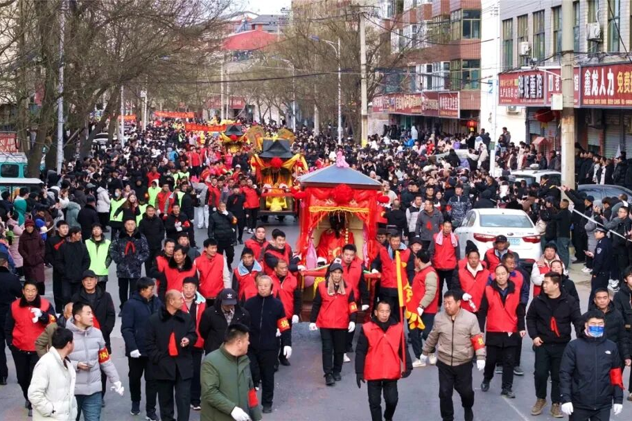 崔府君出巡仪式。磁县县委宣传部供图