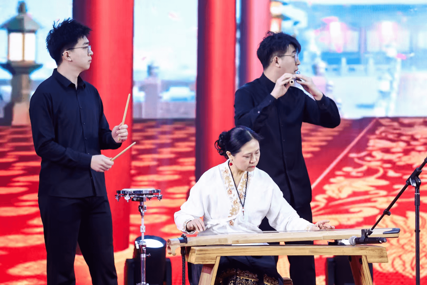 群眾文藝團隊表演節目。廊坊市委網信辦供圖