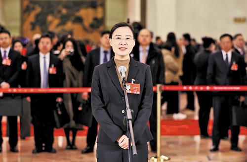 “一卡通行”，折射民生温度