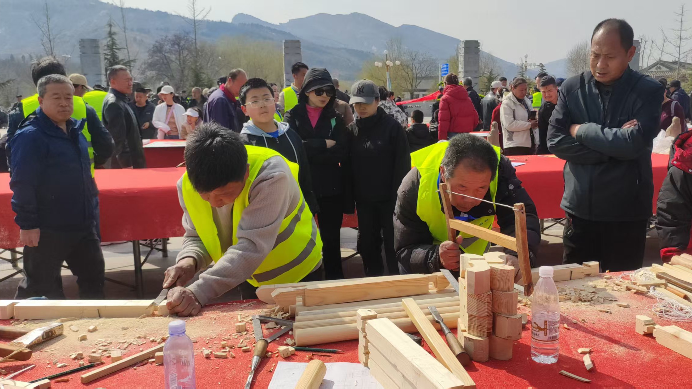 木工比赛现场。王建民摄