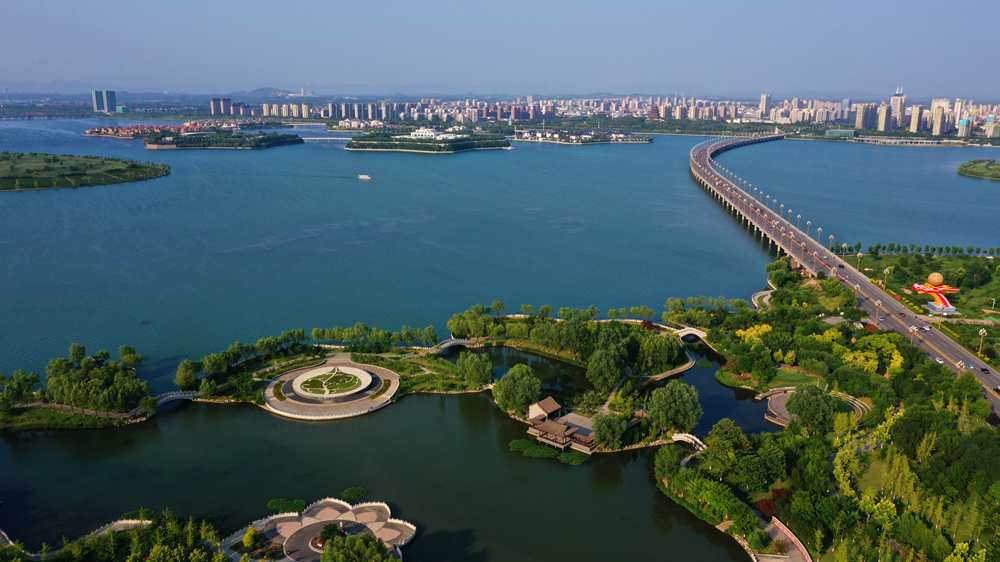 遷安市城市美景。郭強攝