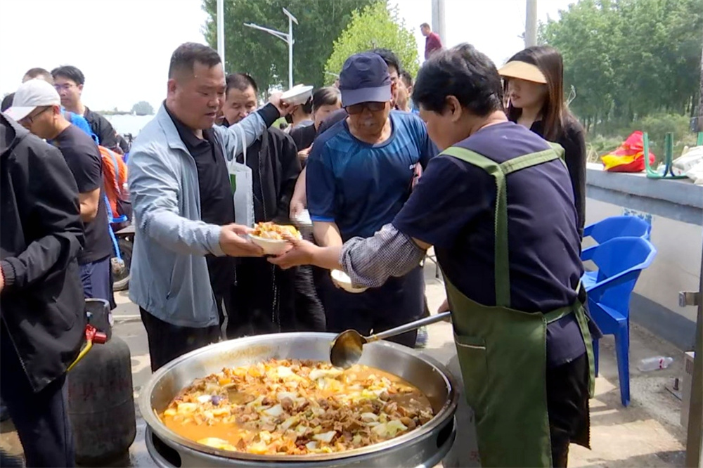 活动现场。唐县教育和体育局供图