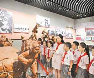 “深耕红色沃土