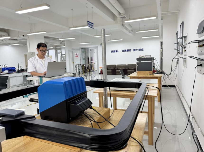 華北電力大學科技園科技成果轉化中試平台。常方圓攝