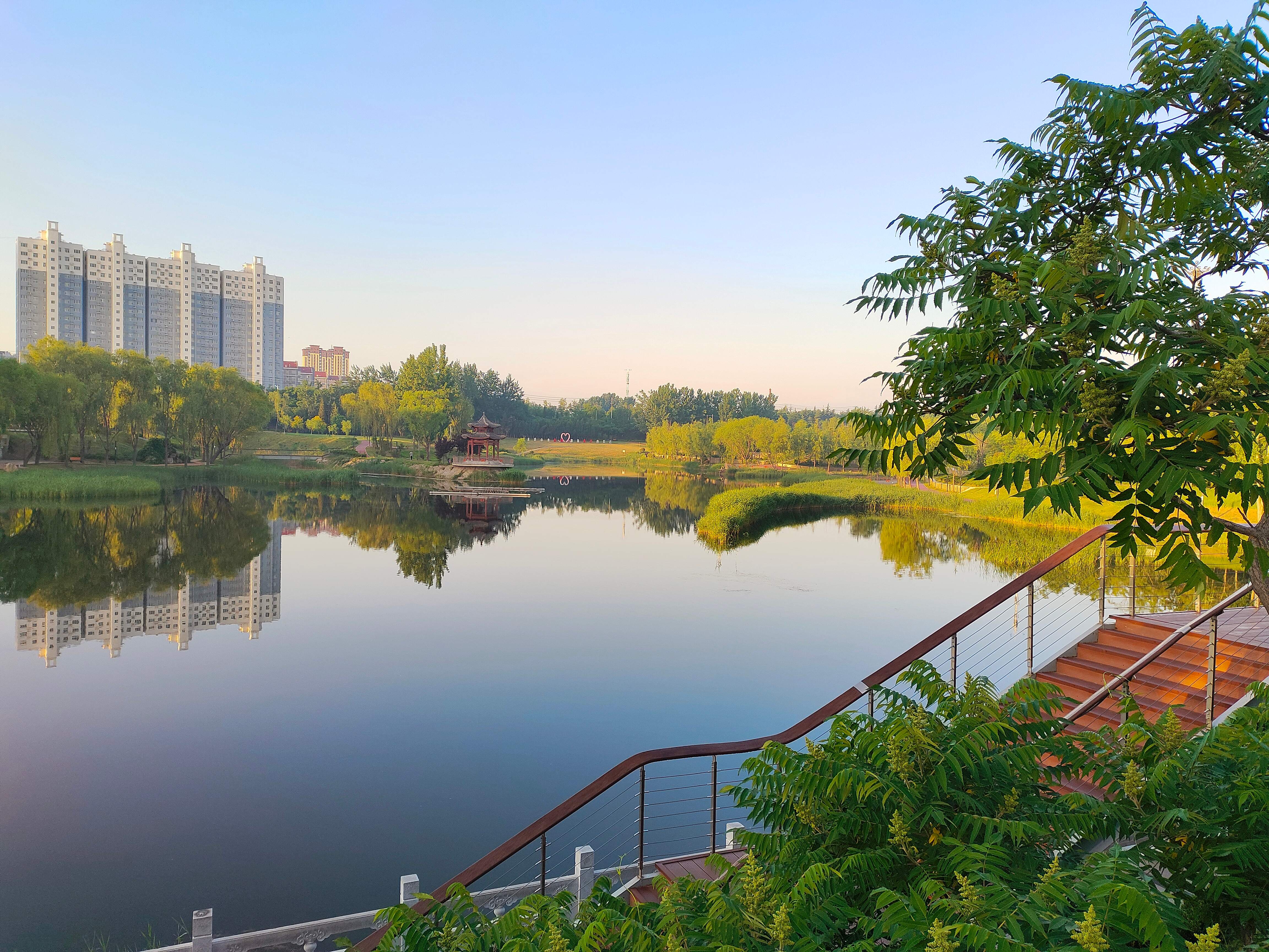 臨城縣聖景公園清晨景象。王永周攝