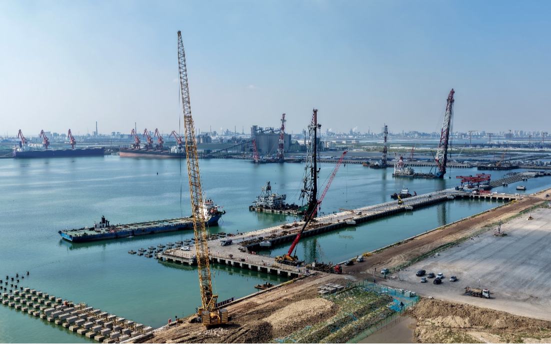 河北滄州：港口建設忙