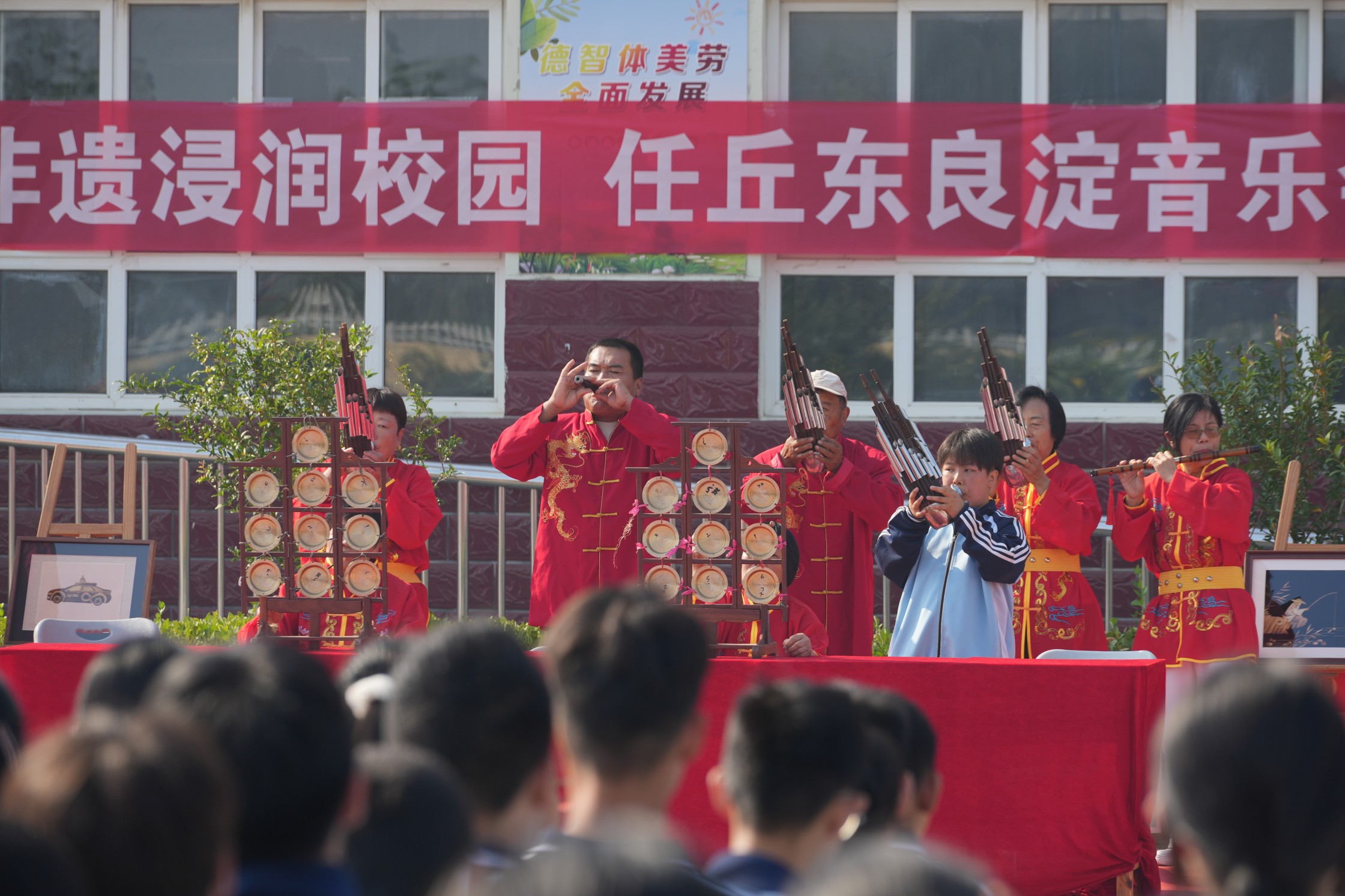 东良淀音乐会演奏现场。韩慧峰摄